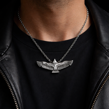 Charger l'image dans la galerie, PENDENTIF EAGLE ROCK