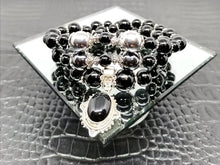 Load image into Gallery viewer, TRIPLE BRACELET LA COMTESSE DES TÉNÈBRES