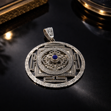 Charger l'image dans la galerie, PENDENTIF L’AXE SACRÉ Lapis Lazuli
