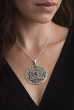 Charger l'image dans la galerie, PENDENTIF L’AXE SACRÉ AMETHYSTE
